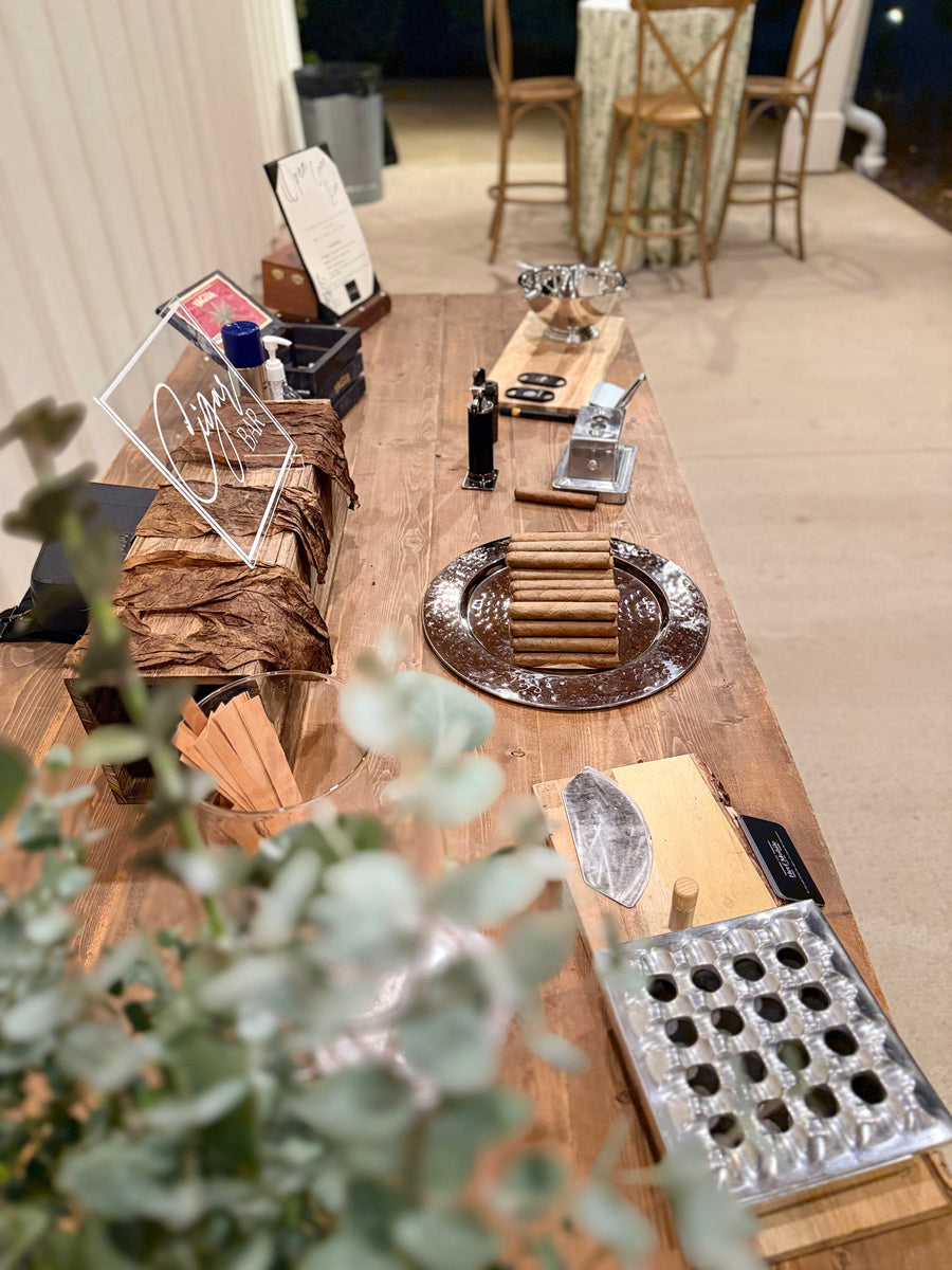 Why a Cigar Bar Is the Perfect Addition to Your Wedding Reception